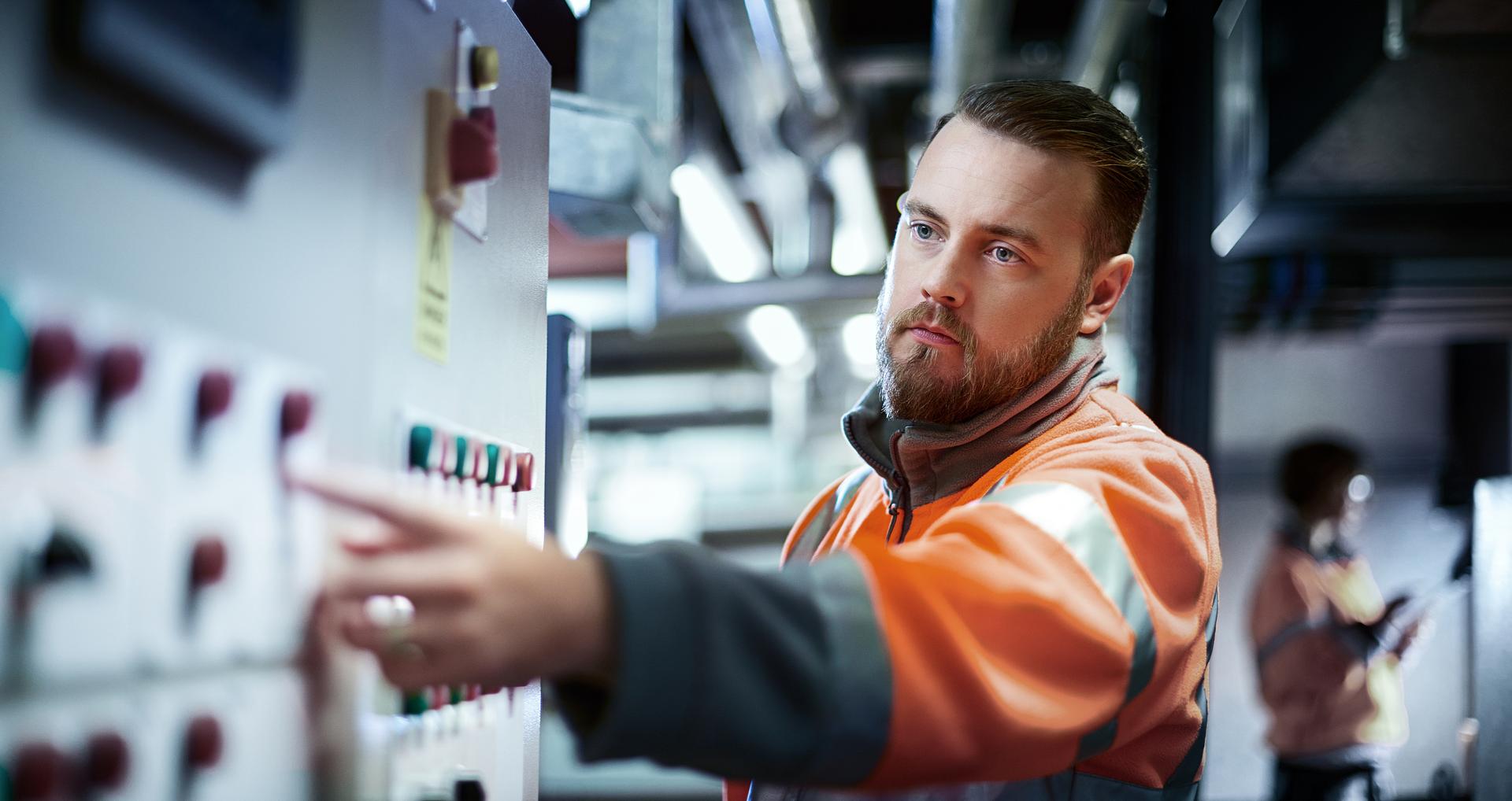 Service Engineer