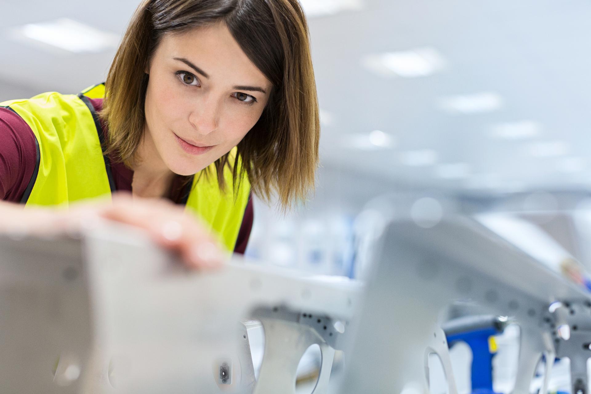 Female employee: Working at Everllence Switzerland