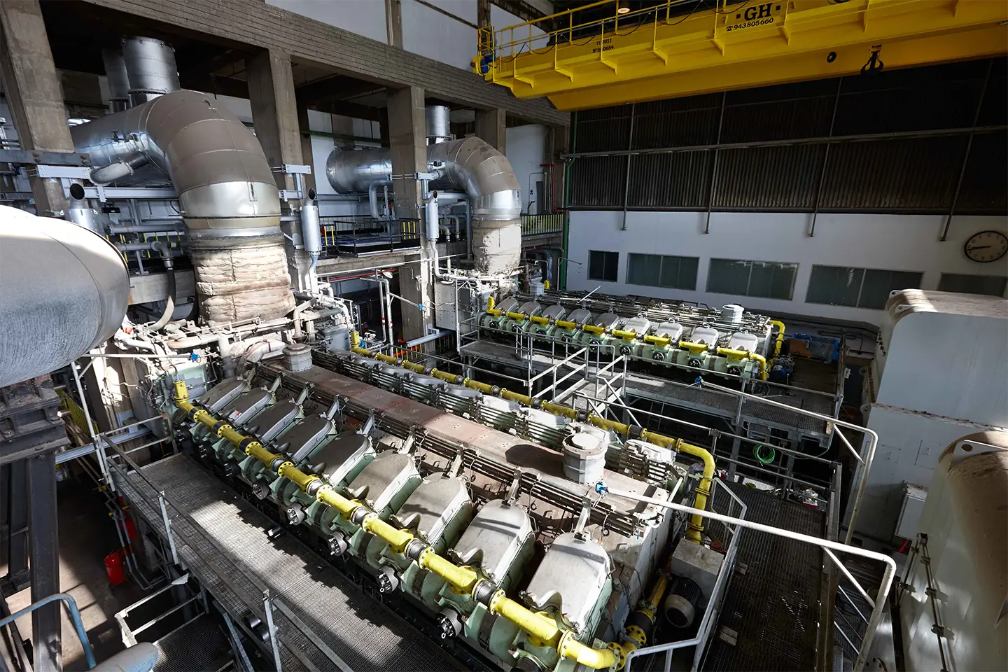 engines in Endesa power plant