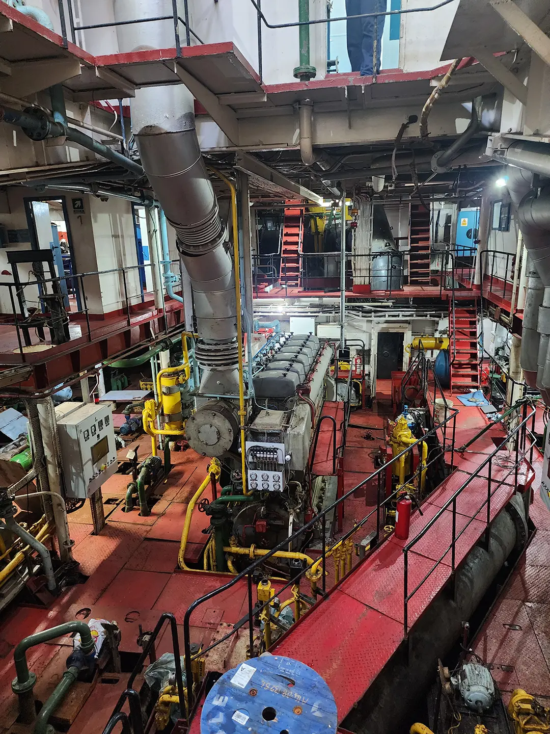Engine room for ARM Tepoca (ADR 06) equipped with Everllence G6V30/45 engine
