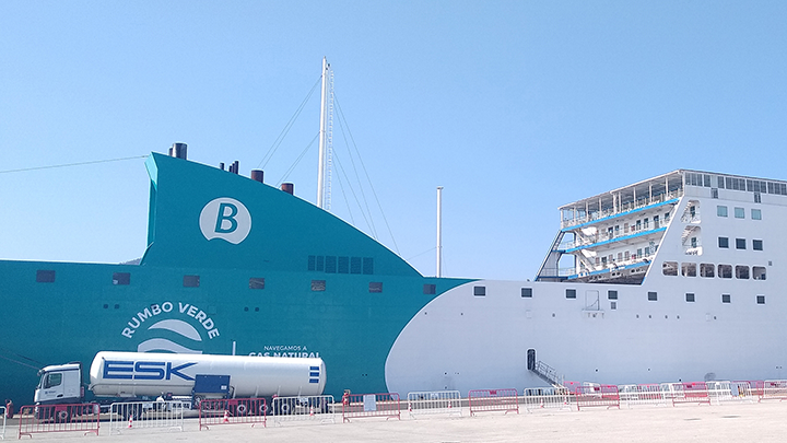 Picture of a car felly