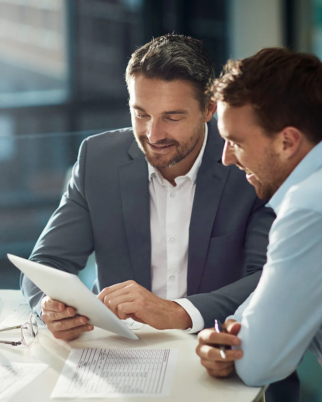 Global maritime service support