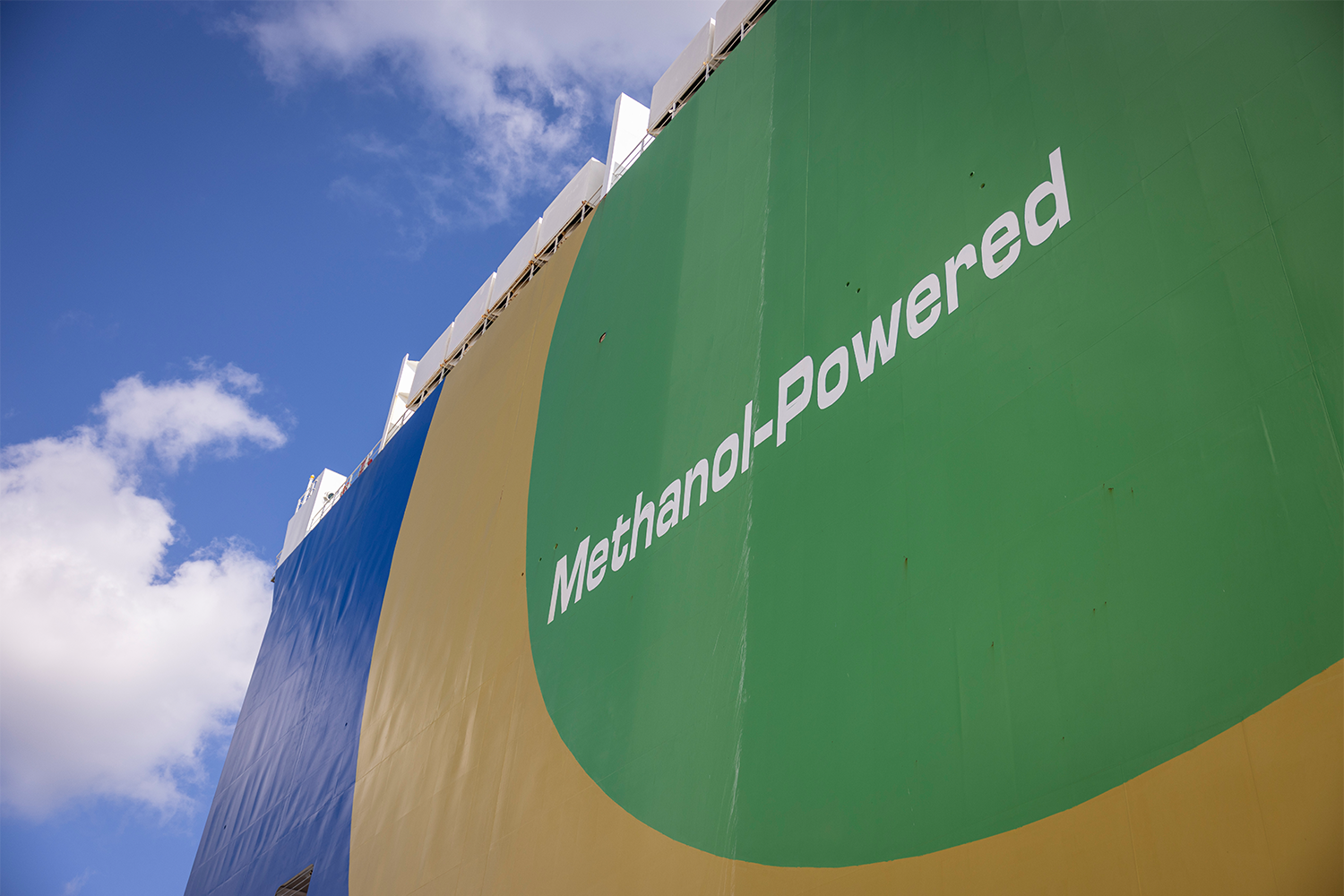 Methanol powered shio